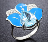 Оригинальное серебряное кольцо с голубым топазом и цветной эмалью