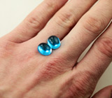 Пара топазов 14,4 карат 