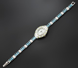 Часы с перидотами на серебряном браслете с голубыми топазами Серебро 925