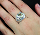 Эффектное серебряное кольцо с зеленым аметистом и танзанитами Серебро 925
