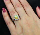 Изящное серебряное кольцо с эфиопским опалом Серебро 925