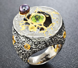 Серебряное кольцо с перидотом, цветной жемчужиной и сапфирами Серебро 925