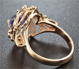 Кольцо с роскошным танзанитом и бриллиантами Золото