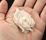 Миниатюра-подвеска «Цветок» из цельного перуанского опала 19,5 грамм 