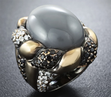 Серебряное кольцо с крупным лунным камнем, черными шпинелями и бесцветными топазами Серебро 925