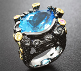 Серебряное кольцо с голубым топазом, разноцветными сапфирами и цаворитами Серебро 925