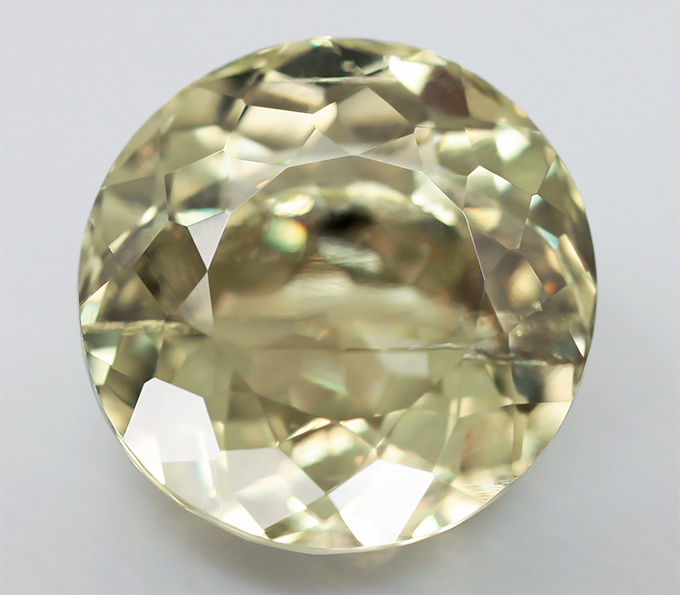 Диаспор 5,22 карат