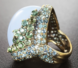 Серебряное кольцо с голубым халцедоном, синими, зелеными и голубыми сапфирами Серебро 925