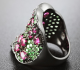 Серебряное кольцо c пурпурными сапфирами и цаворитами Серебро 925