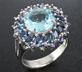 Серебряное кольцо с голубым топазом, синими сапфирами и иолитами Серебро 925