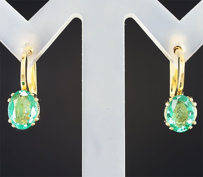 Золотые серьги с уральскими изумрудами 1,29 карат