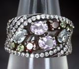 Чудесное серебряное кольцо с самоцветами
