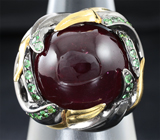 Серебряное кольцо с крупным рубином и цаворитами Серебро 925