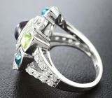 Замечательное серебряное кольцо с аметистом, перидотами, топазами Серебро 925
