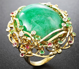 Золотое кольцо с крупным кабошоном уральского изумруда 42+ карат, бриллиантами и рубинами Золото