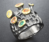 Серебряное кольцо с разноцветными сапфирами и изумрудом Серебро 925