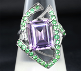 Серебряное кольцо с аметистом и цаворитами Серебро 925