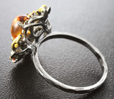 Серебряное кольцо с кабошоном цитрина, цаворитами и сапфирами Серебро 925