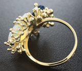 Золотое кольцо с кристаллическими опалами 4,1 карат и бриллиантами Золото