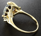 Золотое кольцо с австралийским триплет опалом 3,85 карат и бриллиантами Золото