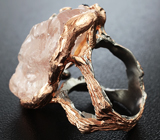 Серебряное кольцо с необработанным розовым кварцем, шпинелями и сапфиром Серебро 925