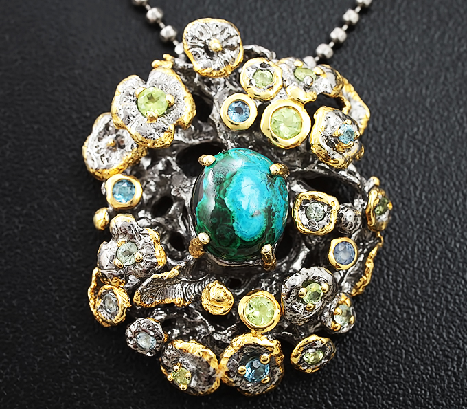 Серебряный кулон с хризоколлой и самоцветами + цепочка
