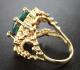 Золотое кольцо с ограненным черным опалом 2,99 карат, разноцветными сапфирами, цаворитами и бриллиантами Золото