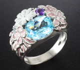 Чудесное серебряное кольцо с голубыми топазами, аметистом и танзанитами Серебро 925