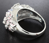 Чудесное серебряное кольцо с голубыми топазами, аметистом и танзанитами Серебро 925