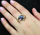 Золотое кольцо с кристаллическим черным опалом 4,3 карат, цаворитами, сапфиром, рубином и бриллиантами Золото