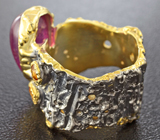 Серебряное кольцо с рубином и золотистыми сапфирами Серебро 925