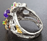 Серебряное кольцо с аметистами, оранжевым сапфиром, родолитами и цаворитами Серебро 925