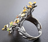Серебряное кольцо с лабрадоритом, цаворитами и разноцветными сапфирами Серебро 925