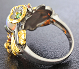 Серебряное кольцо с  кристаллическим эфиопским опалом, сапфиром и цаворитами Серебро 925