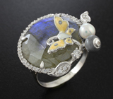 Серебряное кольцо с лабрадоритом, жемчужиной и цветной эмалью Серебро 925