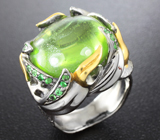 Серебряное кольцо с перидотом и цаворитами Серебро 925