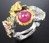 Серебряное кольцо с рубином 3,38 карат, сапфирами и цаворитами Серебро 925