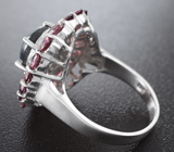 Серебряное кольцо со звездчатым сапфиром и родолитами Серебро 925