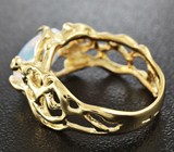 Золотое кольцо с эфиопским опалом массой 1,85 карат и бриллиантами Золото