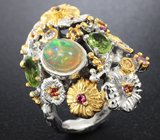 Серебряное кольцо с эфиопским опалом, перидотами, цитринами и сапфирами