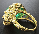 Авторское золотое кольцо с уникальным уральским изумрудом и бриллиантами Золото