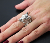 Скульптурное серебряное кольцо «Волк» с сапфирами Серебро 925