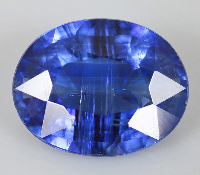 Кианит 1,6 карат