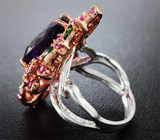 Серебряное кольцо с аметистом, розовыми сапфирами и цаворитами Серебро 925