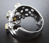 Серебряное кольцо cо сфеном и разноцветными сапфирами Серебро 925