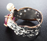 Серебряное кольцо с рубином и жемчужиной Серебро 925