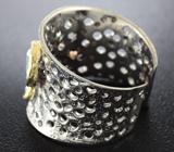 Серебряное кольцо с топазами и сапфирами Серебро 925