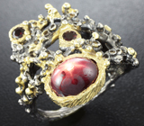 Серебряное кольцо cо звездчатым рубином и мозамбикскими гранатами Серебро 925