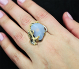 Серебряное кольцо с голубым халцедоном и синими сапфирами Серебро 925