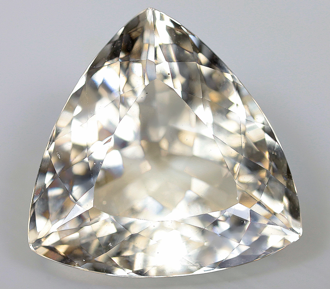 Scapolite (Скаполит) 5,77 карат